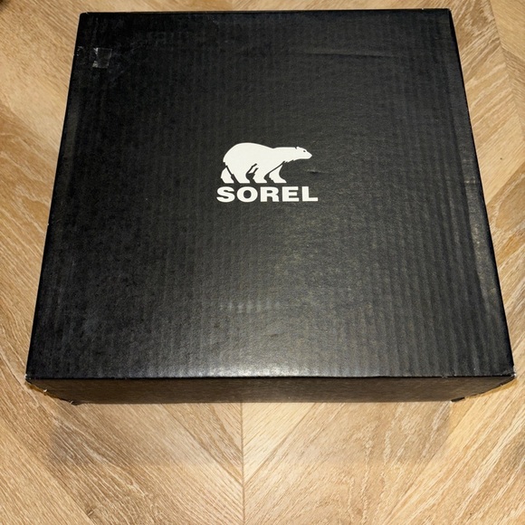 Size 7.5 Sorel Women's Nova Sand Explorer II Joan Cozy Boot - Picture 10 of 10